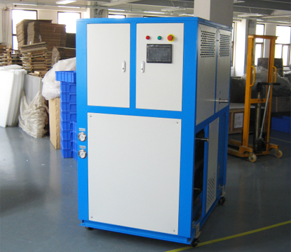 激光冷水機(jī).jpg 激光冷水機(jī).jpg