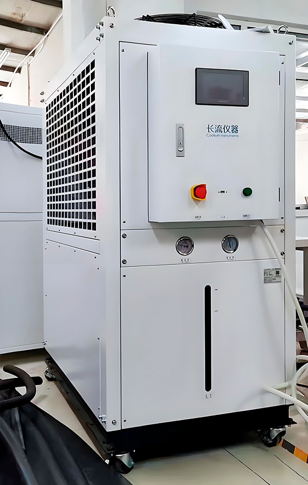 水冷式冷水機.jpg