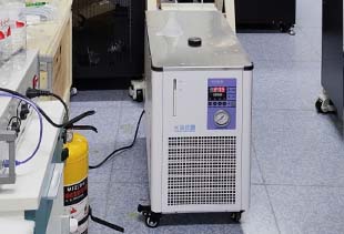 精密冷水機(jī)溫控誤差大怎么辦